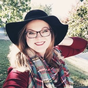 Meet your Posher, Erin!